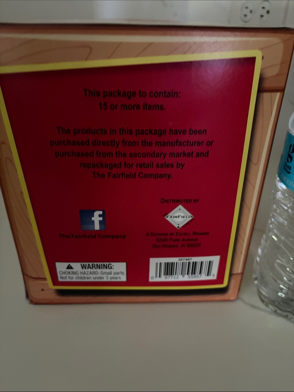 Super Collector's Mystery Box - Red & Yellow Graphic Design. New! - Picture 2 of 3